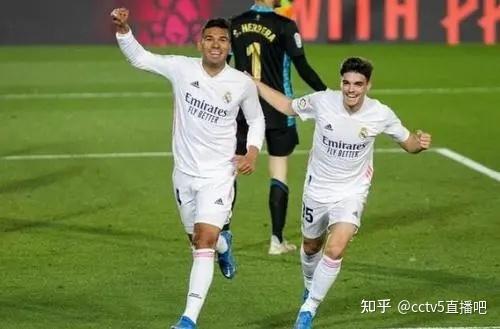 爱游戏APP-离谱！皇家社会围绕欧超杯篮板制胜欧篮联今晚刷纪录，尼斯集结日官宣签约